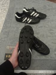 валейболный топ: Футбольные бутсы для мини-футбола/футзала (сороконожки) AOKE, модель — 7