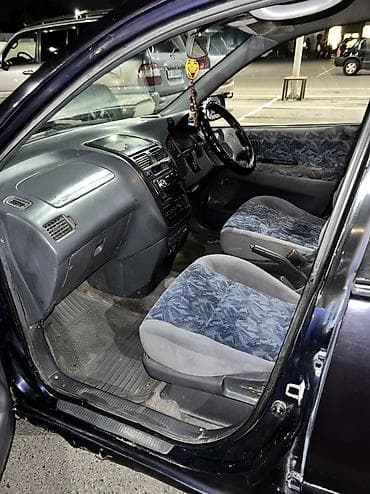 daihatsu hijet: Toyota Ipsum: 1996 г., 2 л, Автомат, Бензин, Минивэн — 9