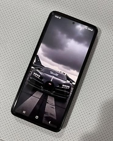 телефон бишкек бу: Samsung Note 10 Lite, Колдонулган, 128 ГБ, түсү - Кызыл, 2 SIM — 2