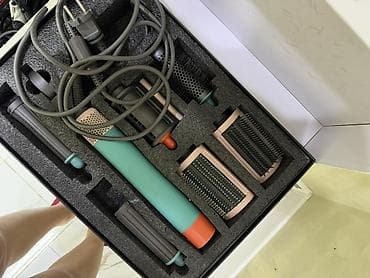 Мультистайлер Dyson, Для выпрямления at lalafo.kg Мультистайлер Dyson, Для выпрямления