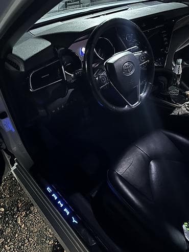 70: Toyota Camry: 2018 г., 2.5 л, Автомат, Бензин, Седан — 4