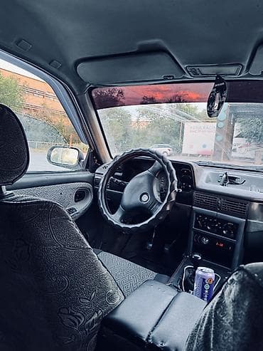 uz fe: Daewoo Nexia: 1996 г., 1.5 л, Механика, Бензин, Седан — 4