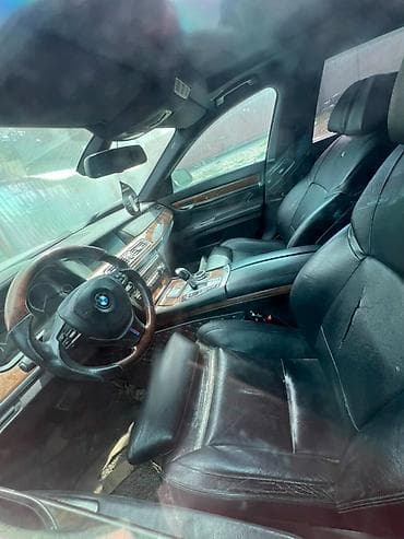 bmw e70: BMW 750Li xDrive (F02), длинная база. Срочно. Мотор стукнул — 5