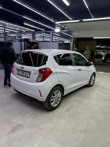 купить двигатель на субару в бишкеке: Chevrolet Spark: 2017 г., Бензиновая, Хэтчбэк — 4