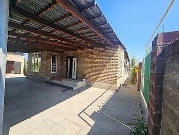 дом в киргшелке: Дом с благоустроенным двором и навесам 160квм 5 соток мебель остоется — 2