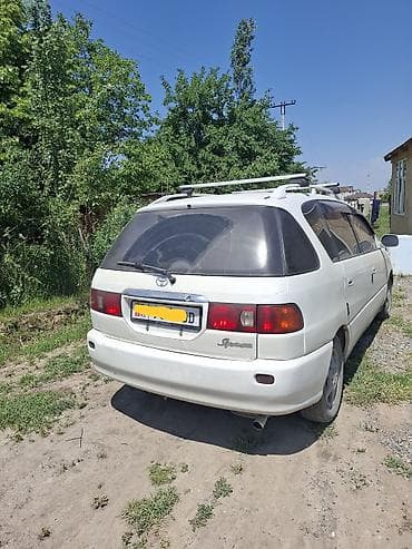 тайота в: Toyota Ipsum: 2001 г., 2 л, Автомат, Бензин, Минивэн — 2