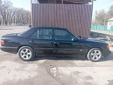 мерс 210 320: Mercedes-Benz W124: 1993 г., 3.2 л, Механика, Бензин, Седан — 3