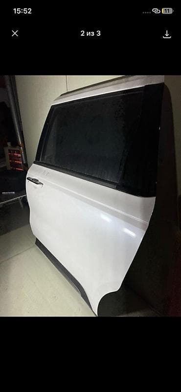 45: Дверь боковая задняя левая для Kia Carnival KA4 (4‑е поколение), год — 2