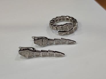 эксклюзивные свадебные пригласительные: Серебро 925 пробы Размеры имеются Цена 4000 сом Можете приобрести — 1