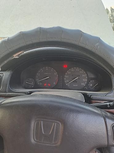 Honda Inspire: 1995 г., 2.5 л, Автомат, Бензин, Седан — 9
