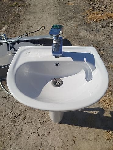 Раковина для ванной, Особенности: Глянцевое, Овальная форма, Материал: Керамика