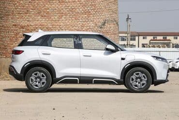 купить бу электромобиль из китая: BYD : 2025 г., 0.1 л, Автомат, Электромобиль, Кроссовер — 8