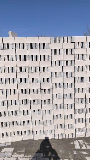 купить искуственный газон: Прессованная брусчатка #Прессованный бордюр #Прессованная брусчатка — 3