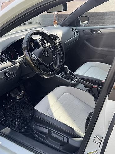 Унаа сатуу: Volkswagen Jetta: 2017 г., 1.8 л, Автомат, Бензин, Седан — 8