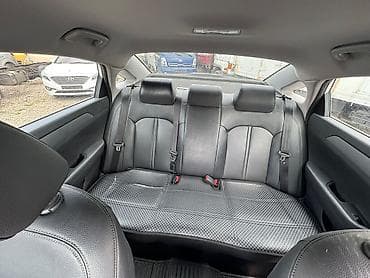 Продажа авто: Hyundai Sonata: 2022 г., 2 л, Автомат, Газ, Седан — 8