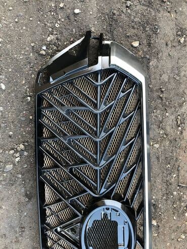 купить сетку для решетки радиатора: Решетка радиатора Toyota 2016 г., Б/у, Оригинал — 6