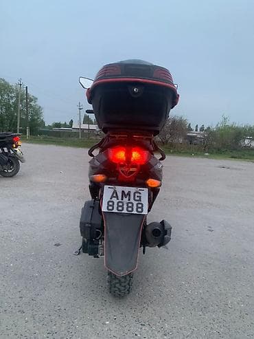 мотолор: Скутер түрү Suzuki, 140 куб. см, Бензин, Колдонулган — 7