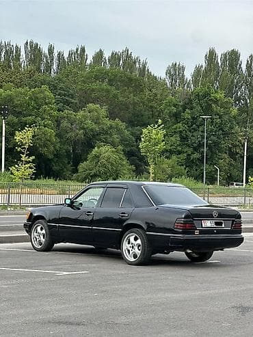 мерс 124 гранат: Mercedes-Benz W124: 1990 г., 2.3 л, Автомат, Бензин, Седан — 4