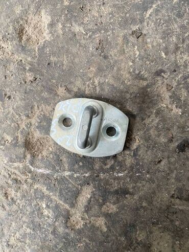 ремонт дверных ручек авто: Toyota Prius 20 Петля, Тойота Приус 20 Петля замка Петля дверного — 1