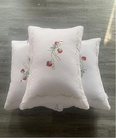 чехлы бу: Декоративные и спальные подушки с вышивкой - Модели: прямоугольные и — 2