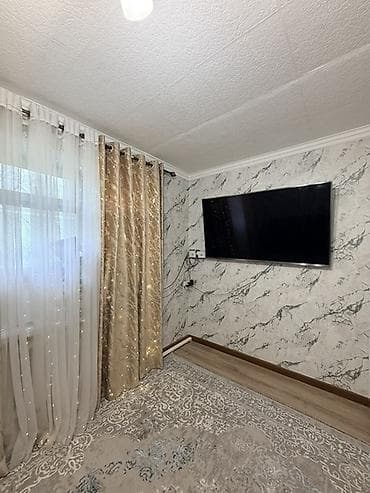 широков квартира: 2 комнаты, 43 м², Сталинка, 1 этаж — 2