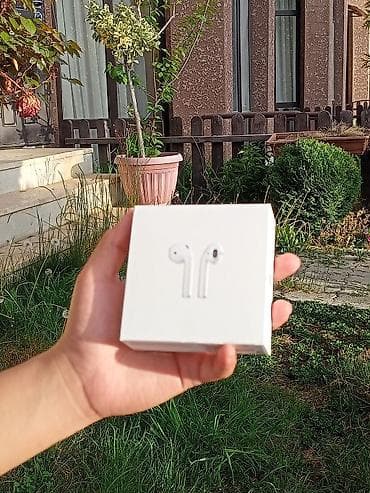 безпроводный наушник: 🔥оригинальные наушники AirPods 2 пользовался 3 месяца остальное время — 3