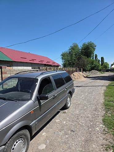 авто по гос номеру: Volkswagen Passat Variant: 1992 г., 1.8 л, Механика, Бензин, Универсал — 4