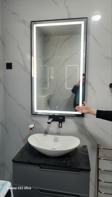 зеркала в ванну: Зеркало для ванной с LED‑подсветкой и сенсорным управлением — 1
