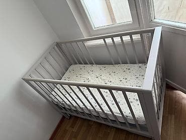 матрсы: Детская односпальная кровать, Б/у, Для девочки, Для мальчика, С матрасом, МДФ, Самовывоз — 1