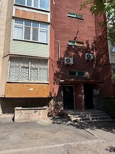 квартира микрорайон джал: 3 комнаты — 10