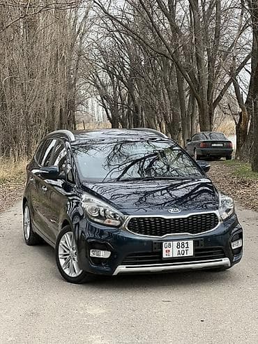авто кж: Kia Carens: 2017 г., 2 л, Автомат, Газ, Минивэн — 7