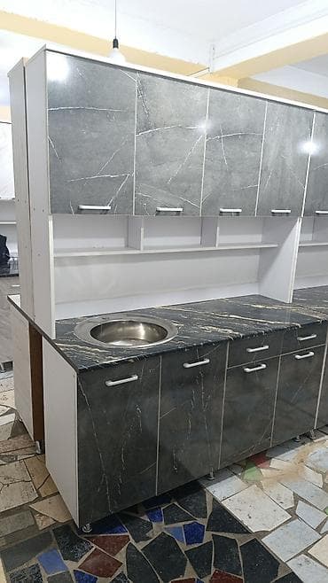 Кухонные гарнитуры с фасадами под камень - Комплект включает нижние at lalafo.kg Кухонные гарнитуры с фасадами под камень - Комплект включает нижние