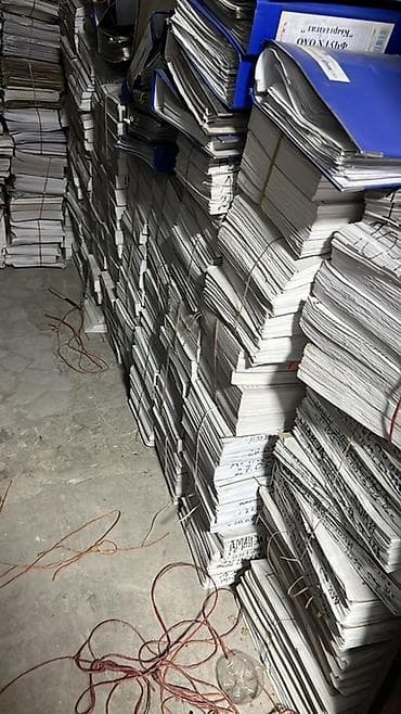 Макулатура/ Принимаем макулатуры Книги газеты журналы А4 белый