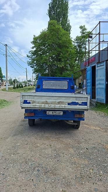 b 4: Легкий грузовик, Ford, Стандарт — 5