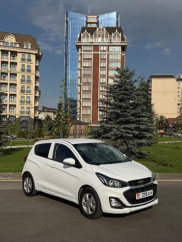 Chevrolet Spark: 2020 г., 1 л, Автомат, Бензин, Хэтчбэк