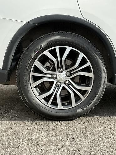 двигател рекстон: Mitsubishi Outlander: 2016 г., 2.4 л, Вариатор, Бензин, Кроссовер — 5