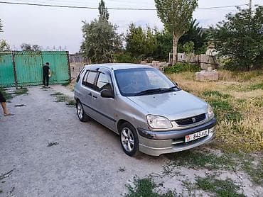 2 4 д: Toyota Raum: 1997 г., 1.5 л, Автомат, Бензин, Лифтбек — 2