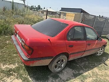 vaz 21099: Nissan Primera: 1992 г., 2 л, Механика, Бензин, Седан — 3