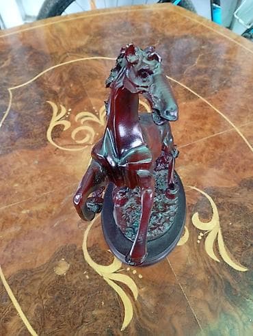 статуэтку коня: Статуэтка «Встающий на дыбы конь» - Материал: полимер/смола с — 3