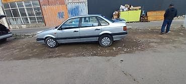 Volkswagen: Volkswagen Passat: 1992 г., Кол менен иштөөчү, Седан — 2