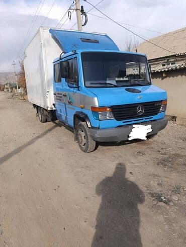 Грузовой фургон Mercedes-Benz Vario 612 D (бортовая надпись «612 D»)