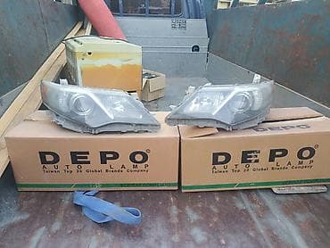 Комплект передних фар Toyota Аналог, Япония