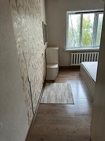 76: 2 комнаты, 42 м², 8 мкр Индивидуалка, 6 этаж, Старый ремонт — 9