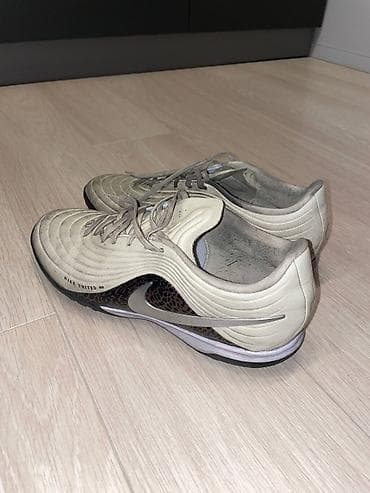 сороконож: Продаю Nike tiempo maestro. Сороконожки оригинальные с официального — 1