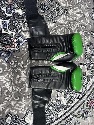 Перчатки: Перчатки для бокса Rival RB7 Aero - Модель: RB7 Aero Glove (указано — 3