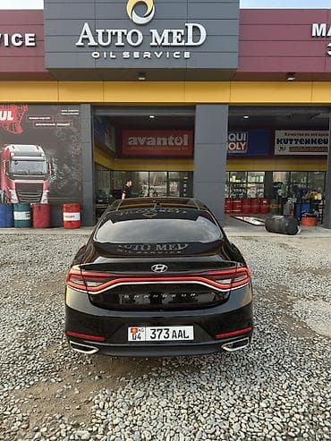 автомобиль смарт: Hyundai Grandeur: 2019 г., 2.4 л, Автомат, Бензин, Седан — 3