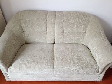 Продается диван, цельная конструкция, качественный, крепкий, размер