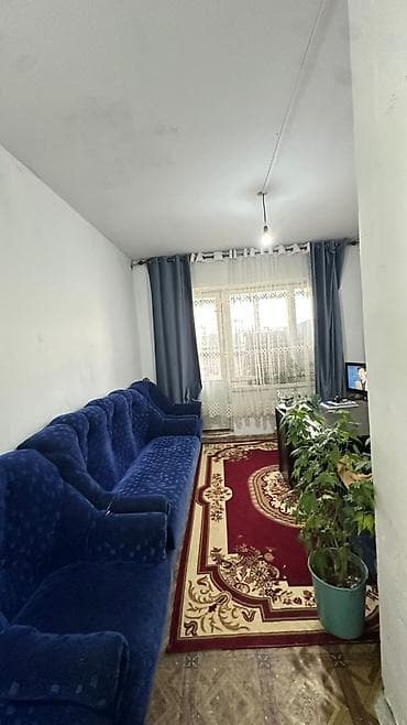 отель бишкек: 3 комнаты, 81 м², 104 серия, 5 этаж, Старый ремонт — 1