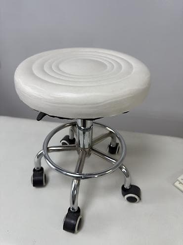 Оборудование для салонов красоты: СРОЧНО ПРОДАЮ связи с переездом Все в идеальном состоянии LED - — 4