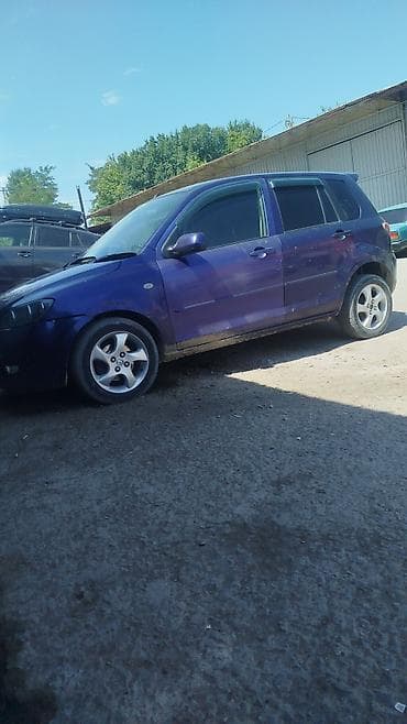 багаж на демио: Mazda Demio: 2003 г., Хэтчбэк — 2